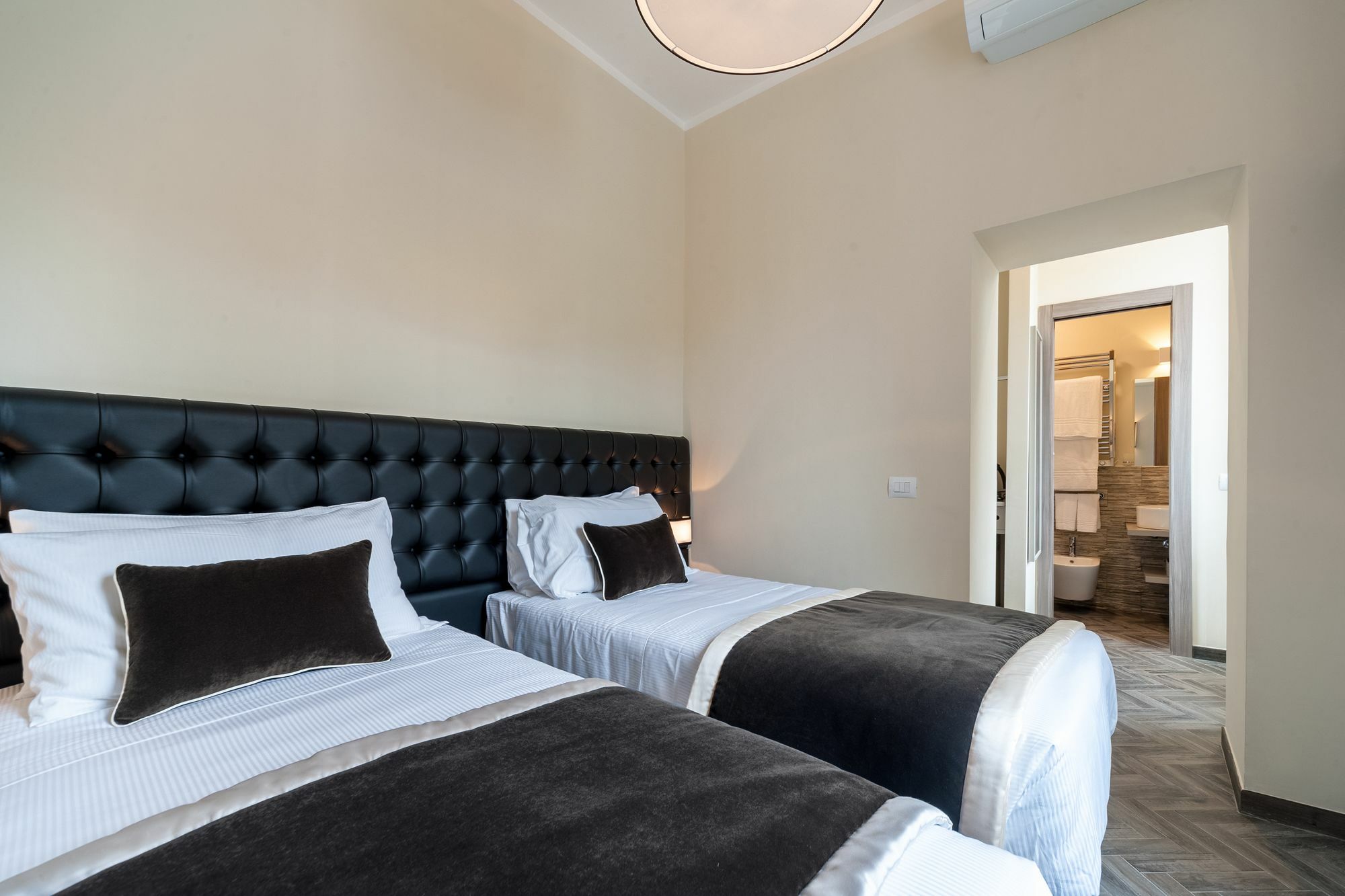 Foro Romano Luxury Suites Zewnętrze zdjęcie